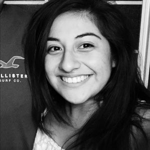 Meet your Posher, Noemi